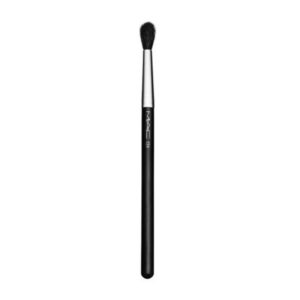 MAC 224 Tapered Blending Eye Shadow Brush