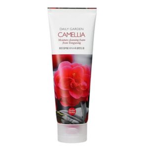 Holika Holika Daily Garden Camelia Moisture Cleansing Foam from Tongyeong